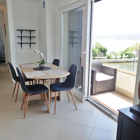 Plava Laguna With Beautiful Seaview * سيلين