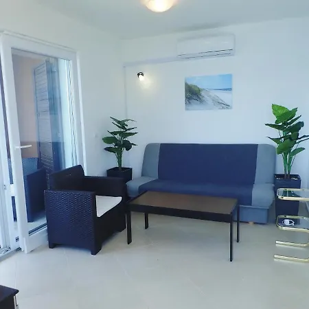 Plava Laguna With Beautiful Seaview Апартаменты Селине