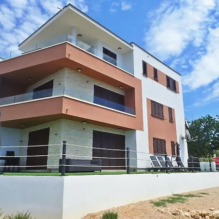 Plava Laguna With Beautiful Seaview セリネ