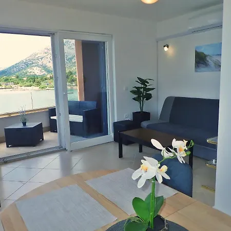 Appartement Plava Laguna With Beautiful Seaview Seline