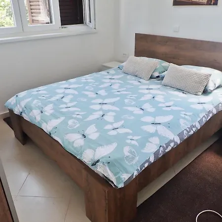 Plava Laguna With Beautiful Seaview *