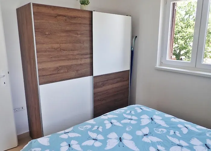 Plava Laguna With Beautiful Seaview Apartamento *